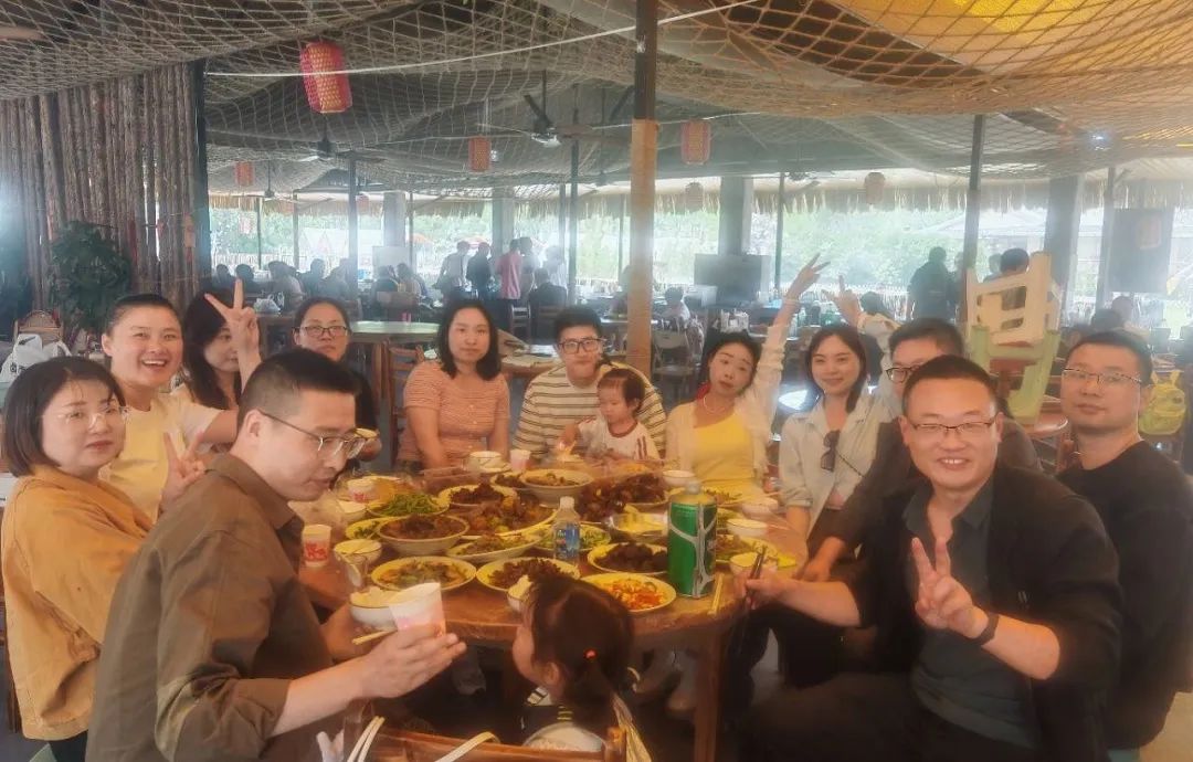 凝心聚力，“鄉(xiāng)”約美好丨新求精鋼鐵團(tuán)建活動